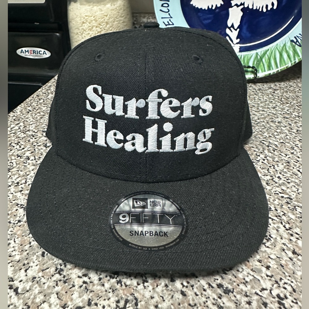 New Era Black Surfers Healing Snapback